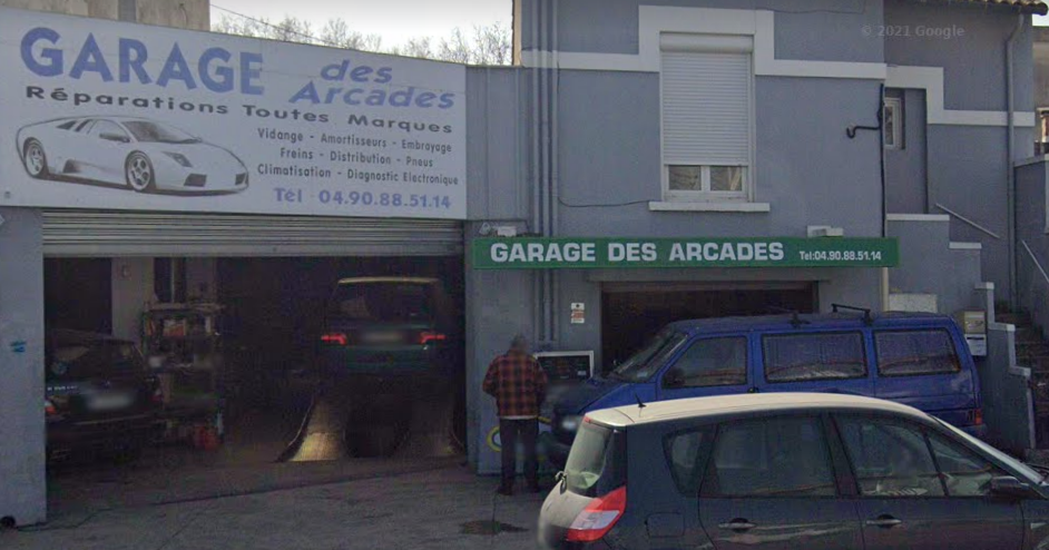 GARAGE DES  ARCADES